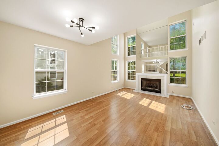 Property Photo: 1329 Newport Street IL 60060