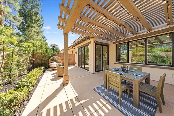 Property Photo:  54 Painted Cameo  CA 92602 
