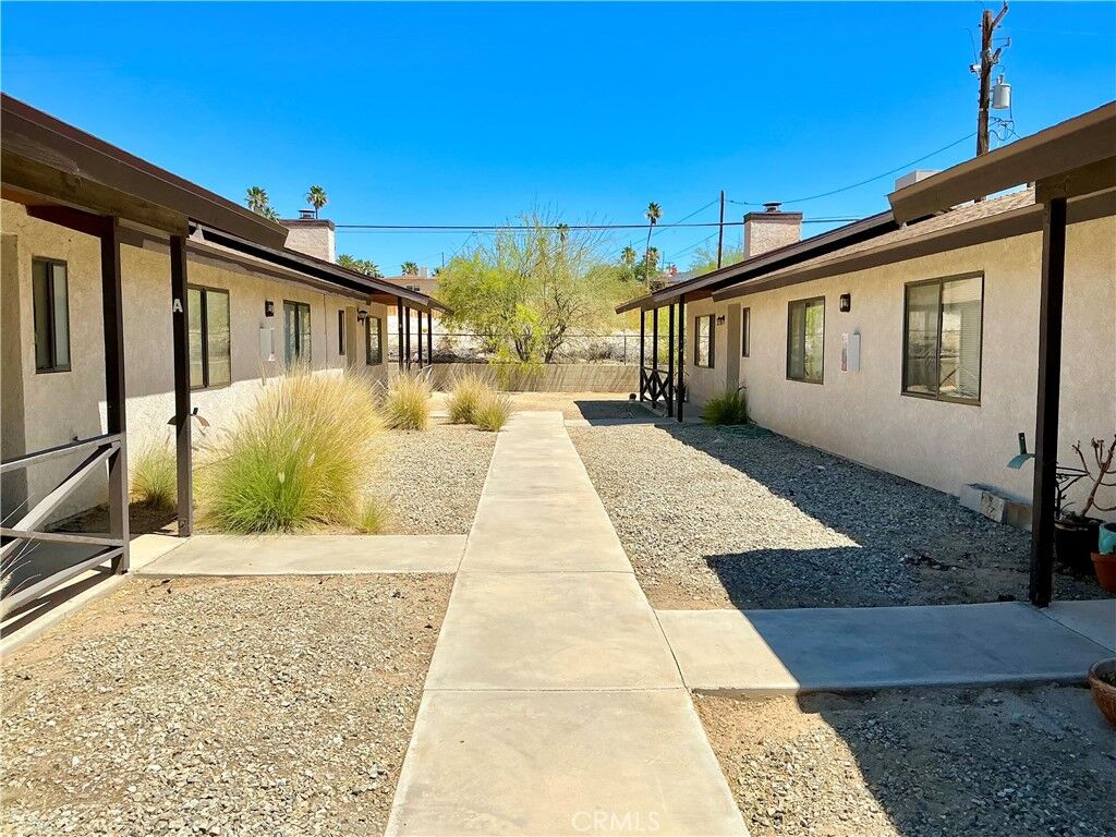 Property Photo: 73624 Sunnyvale CA 92277