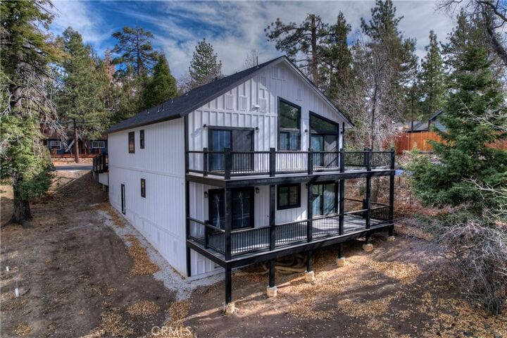 Property Photo:  556 Lucerne Drive  CA 92315 