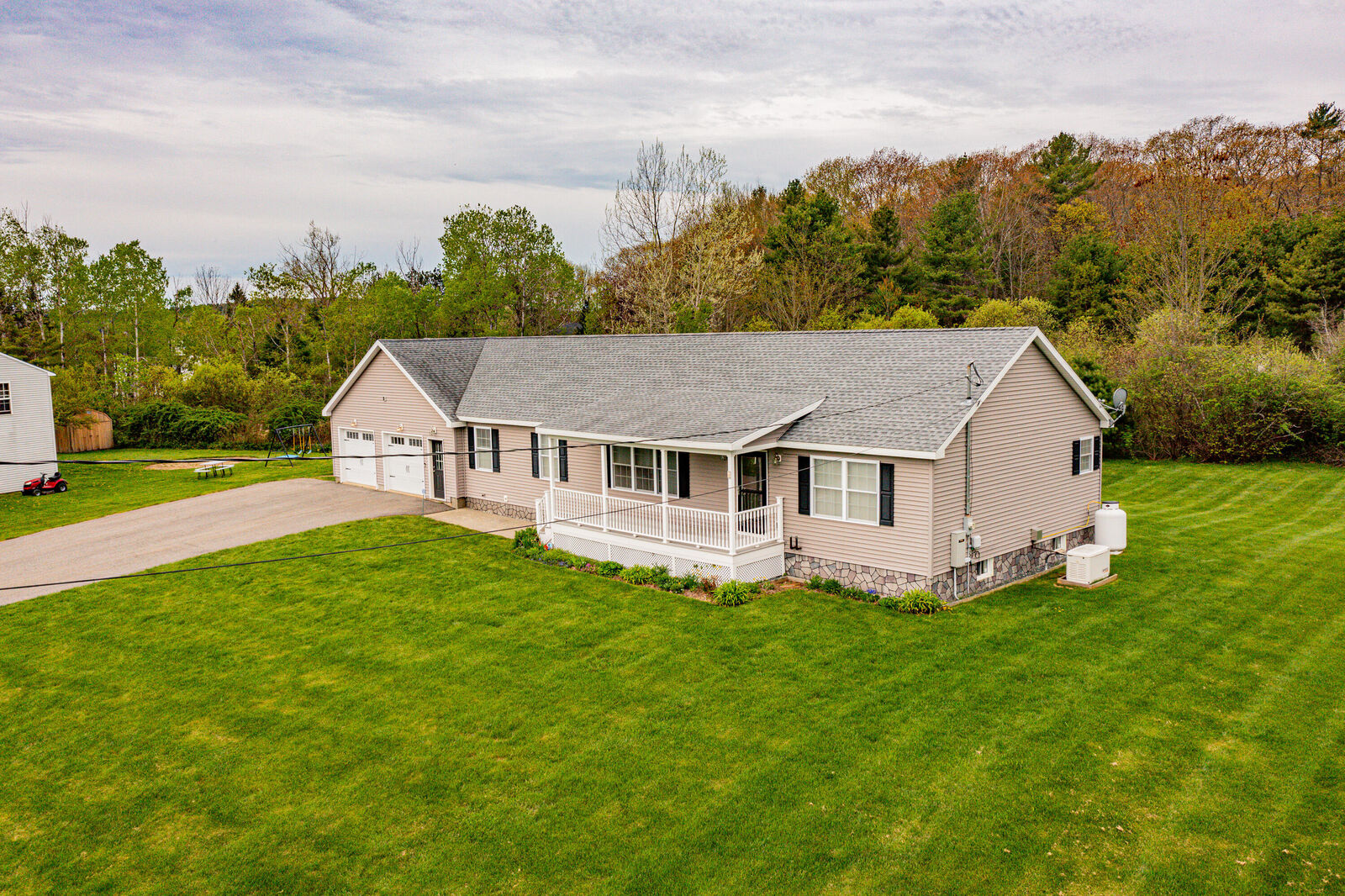 Property Photo: 26 Forest Hill ME 04416