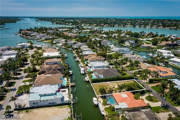 Property Photo: 2165 Tarpon Road FL 34102