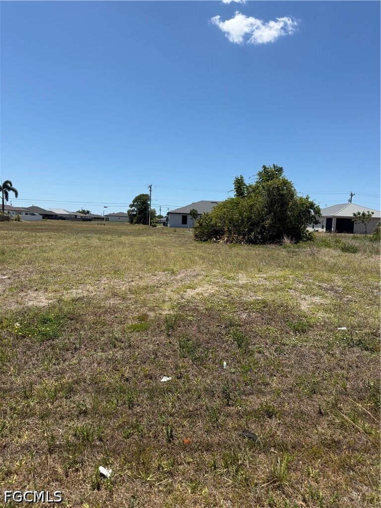 Property Photo:  2532 Santa Barbara Boulevard N  FL 33993 