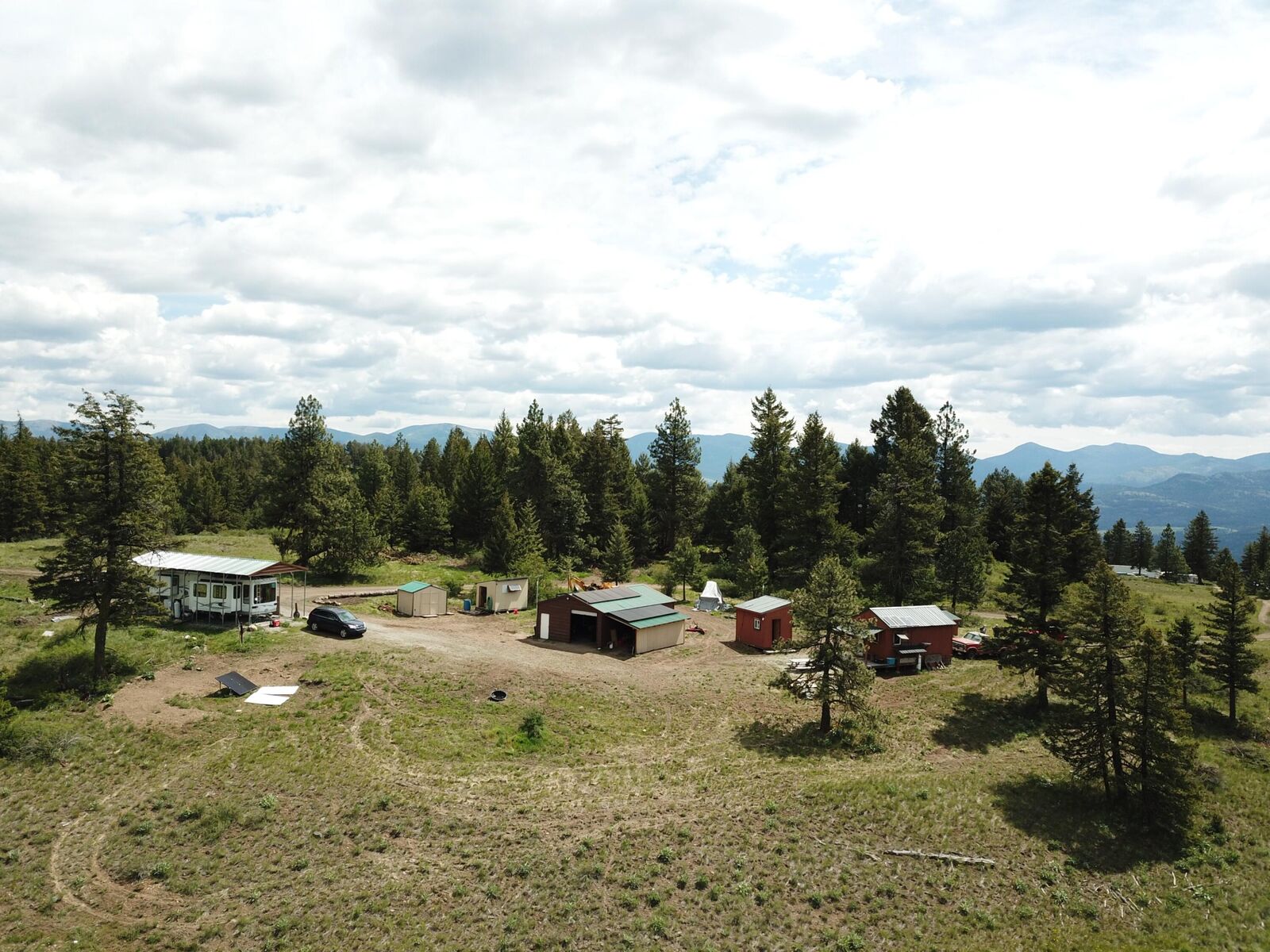 Property Photo: 19 Union Ridge Spur Rd WA 99166
