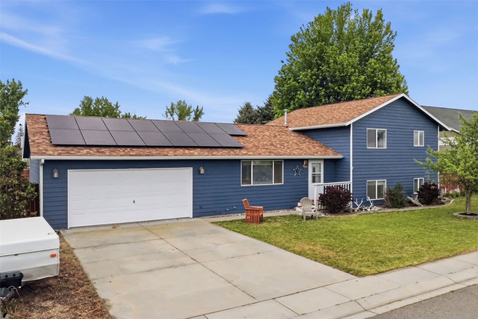 Property Photo: 223 Heritage Street MT 59870