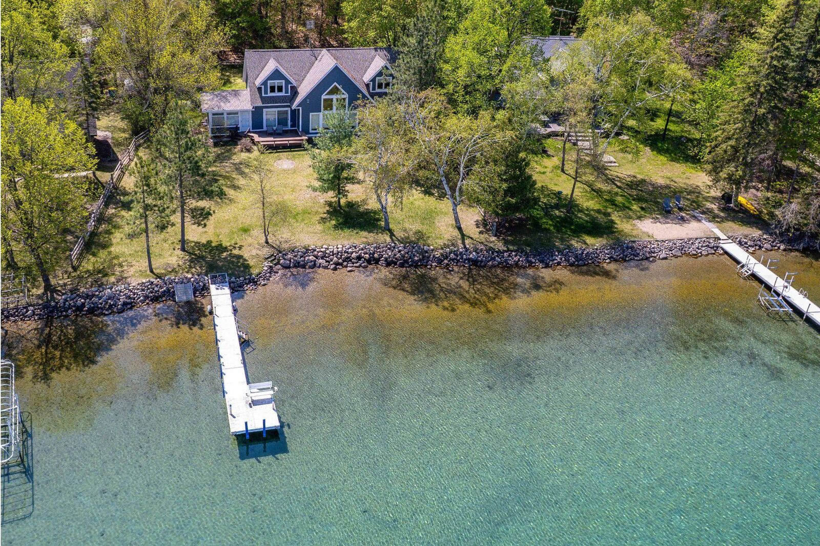 Property Photo: 38249 Oriole Lane MN 56515