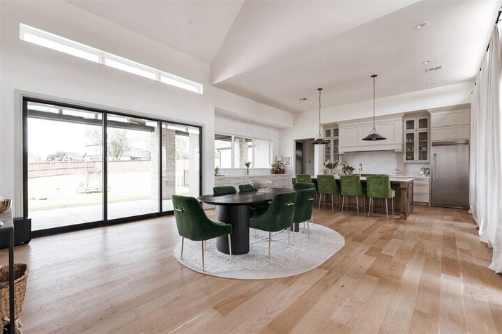 Property Photo:  501 Old Creek Road  OK 73034 