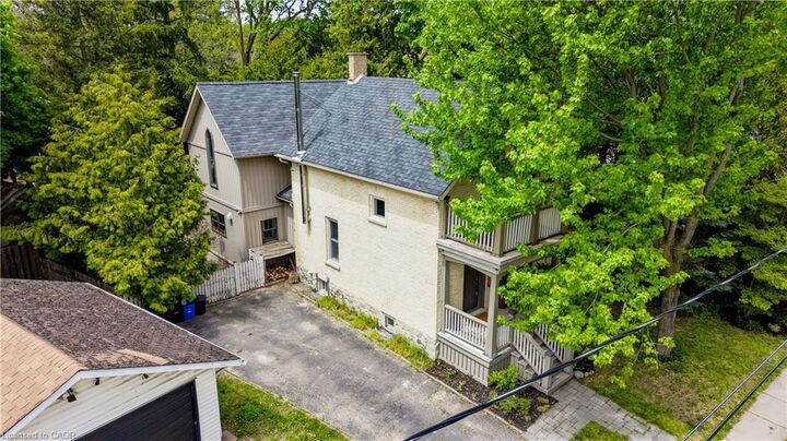 Property Photo:  134 David Street  ON N2G 1Y2 