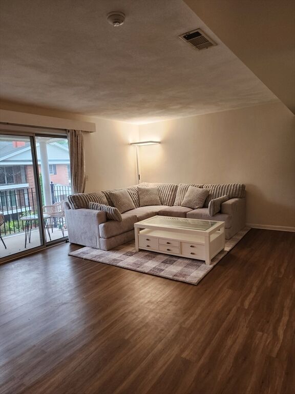 Property Photo:  6 April Lane 33  MA 02421 