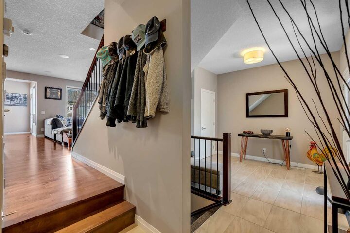 Property Photo:  90 Auburn Meadows Court SE  AB T3M 2E3 