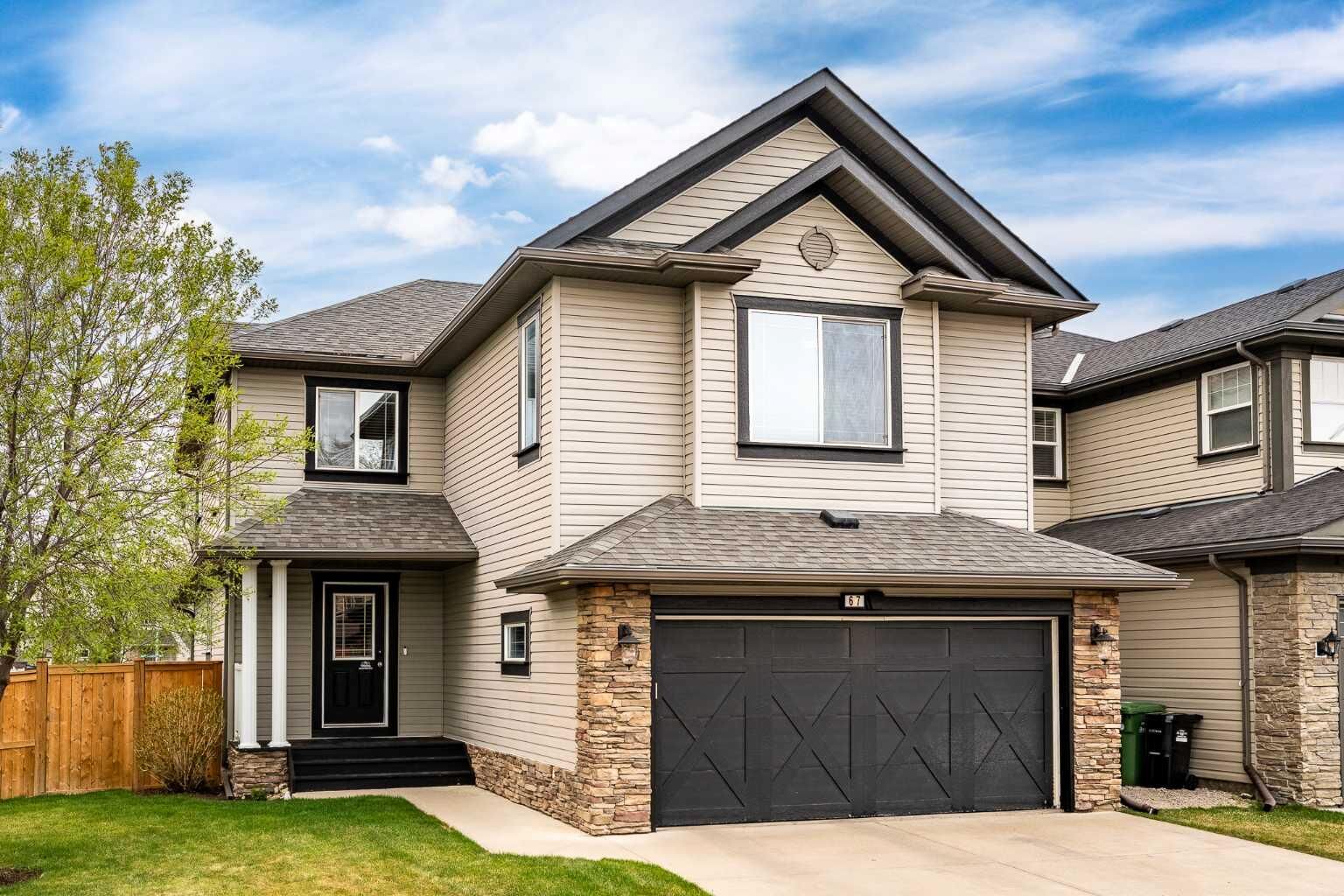 Property Photo:  67 Kingsland Heights SE  AB T4A 0A3 