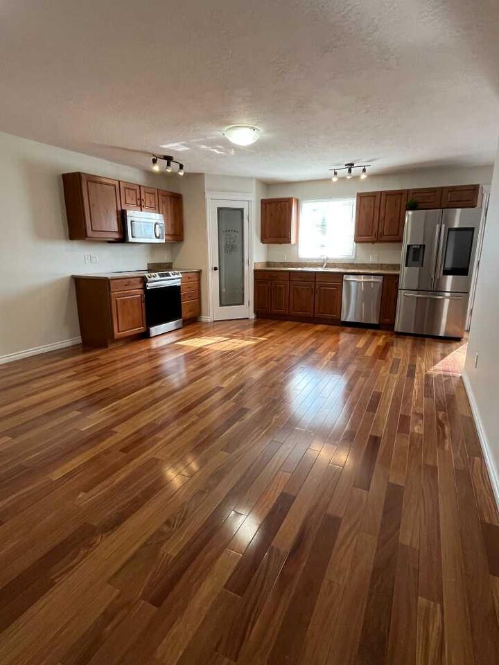 Property Photo:  168 3 Street  AB T0K 0K0 