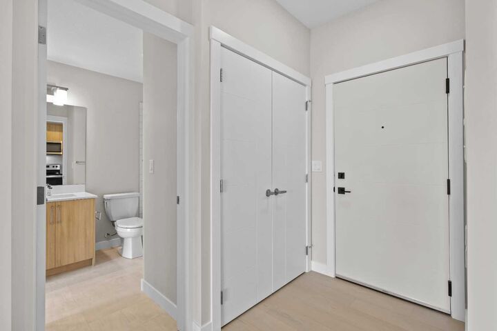 Property Photo: 100 Banister Drive 3306 AB T1S 5Y4