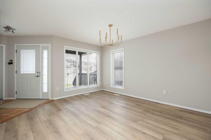 Property Photo:  104 Potts Bay  AB T9K 2T6 