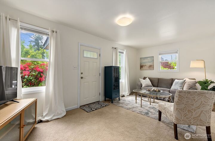 Property Photo: 8844 18th Avenue SW WA 98106