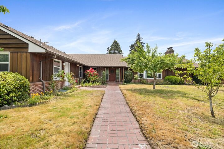 Property Photo: 100 W Roanoke Street WA 98531