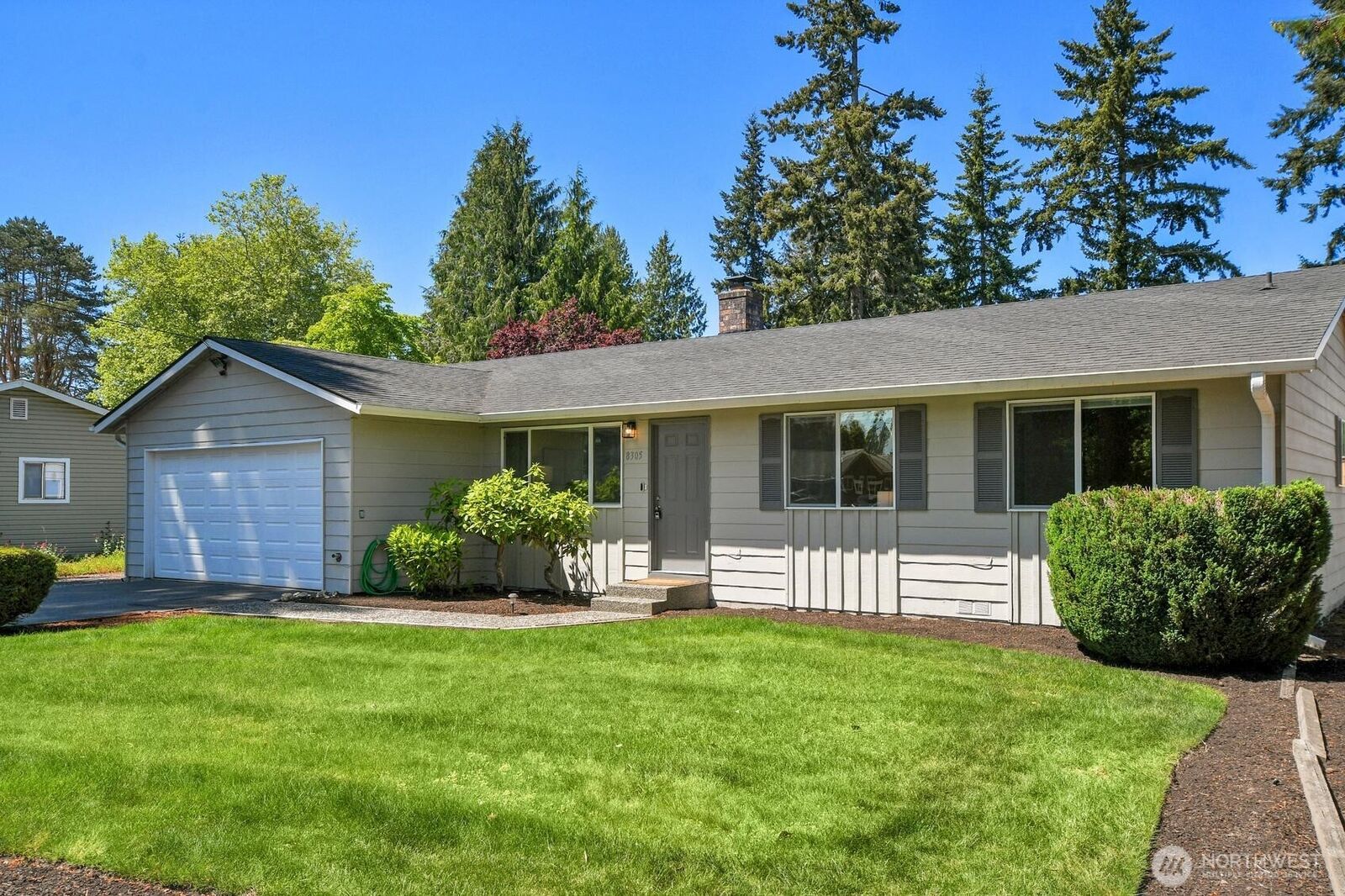 Property Photo:  8305  214th Place SW  WA 98026 