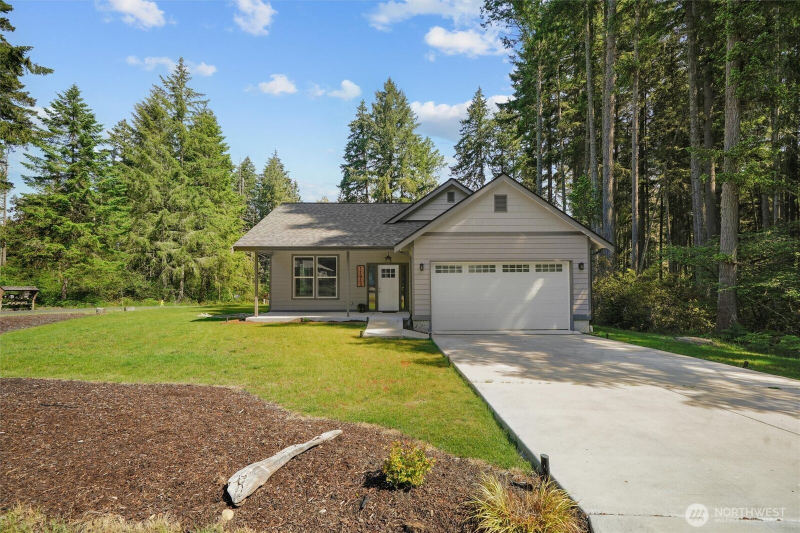 Property Photo:  11813  Island Drive  WA 98303 
