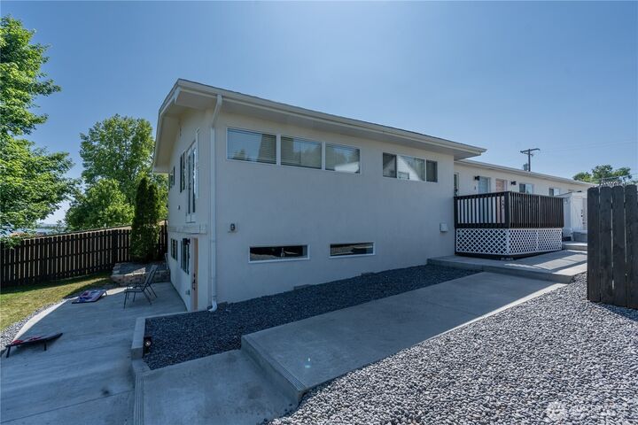 Property Photo:  3013 W Lakeside Drive 1-5  WA 98837 