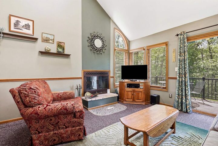 Property Photo:  17 Oak Glen Drive  IL 61036 