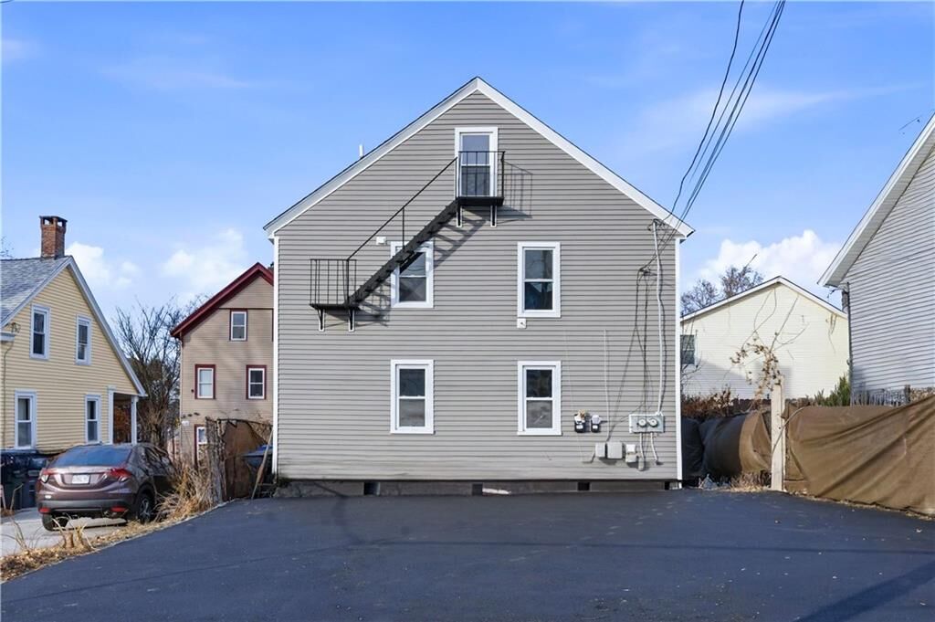 Property Photo:  43 Jenkins Street 3  RI 02906 