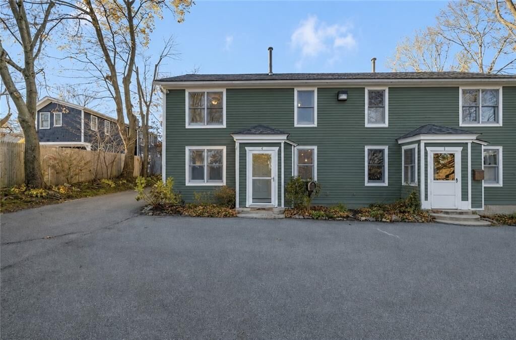 Property Photo:  208 Marlborough Street 4  RI 02818 