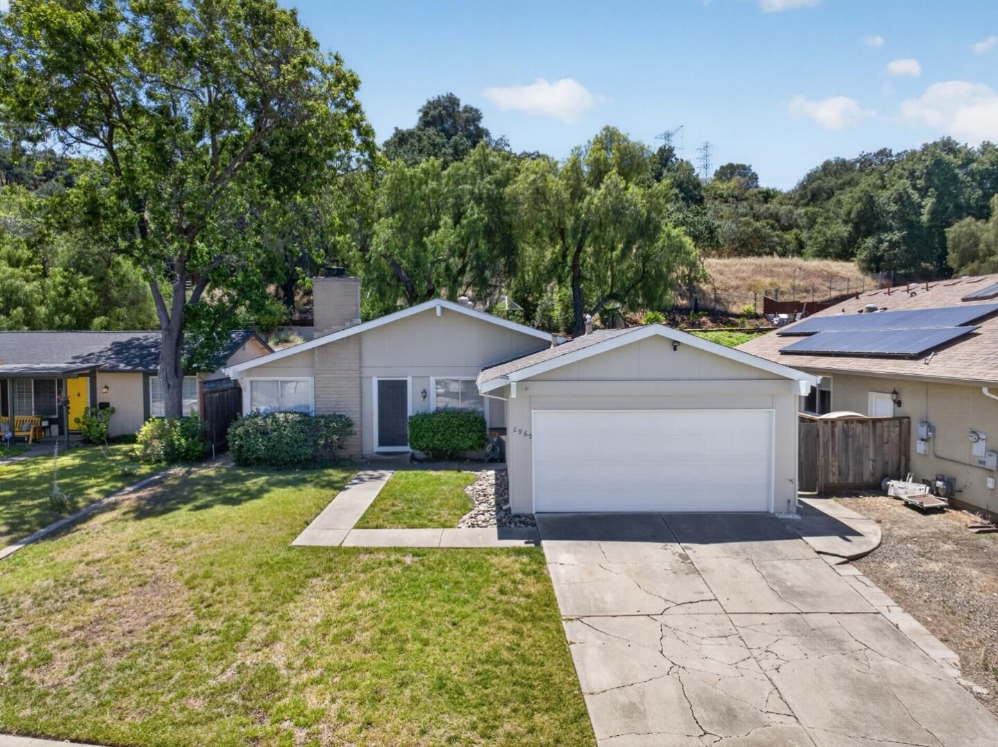Property Photo: 6969 Heaton Moor Drive CA 95119