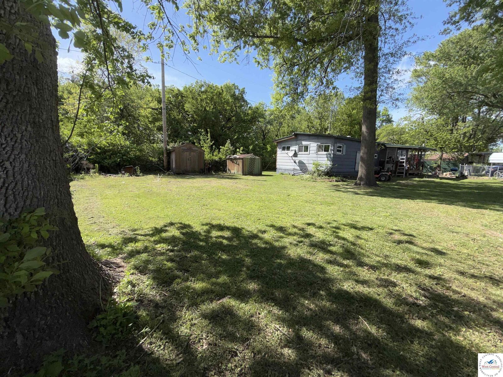 Property Photo: 1581 Crestview MO 65301