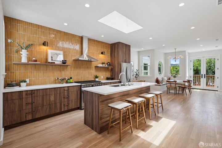 Property Photo:  136 Winfield Street  CA 94110 
