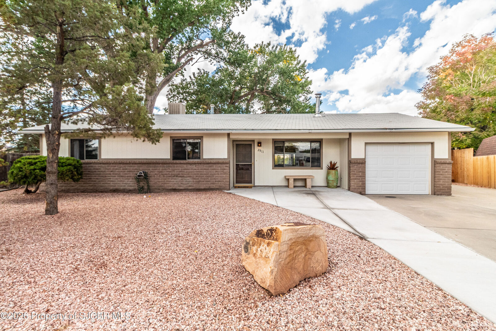 Property Photo:  2911 La Puente Place  NM 87401 