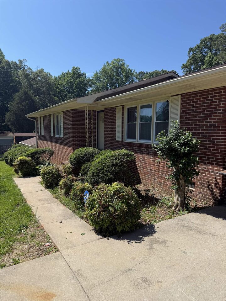 Property Photo:  3855 Maid Marion Lane  SC 29302 