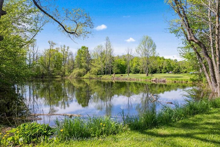 Property Photo: 268 Fox Ridge Road ON N0H 1J0