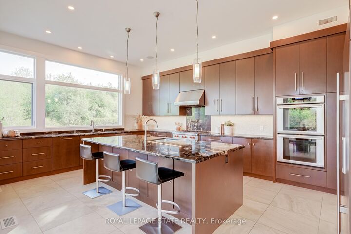 1099 Mineral Springs Road — photo 1