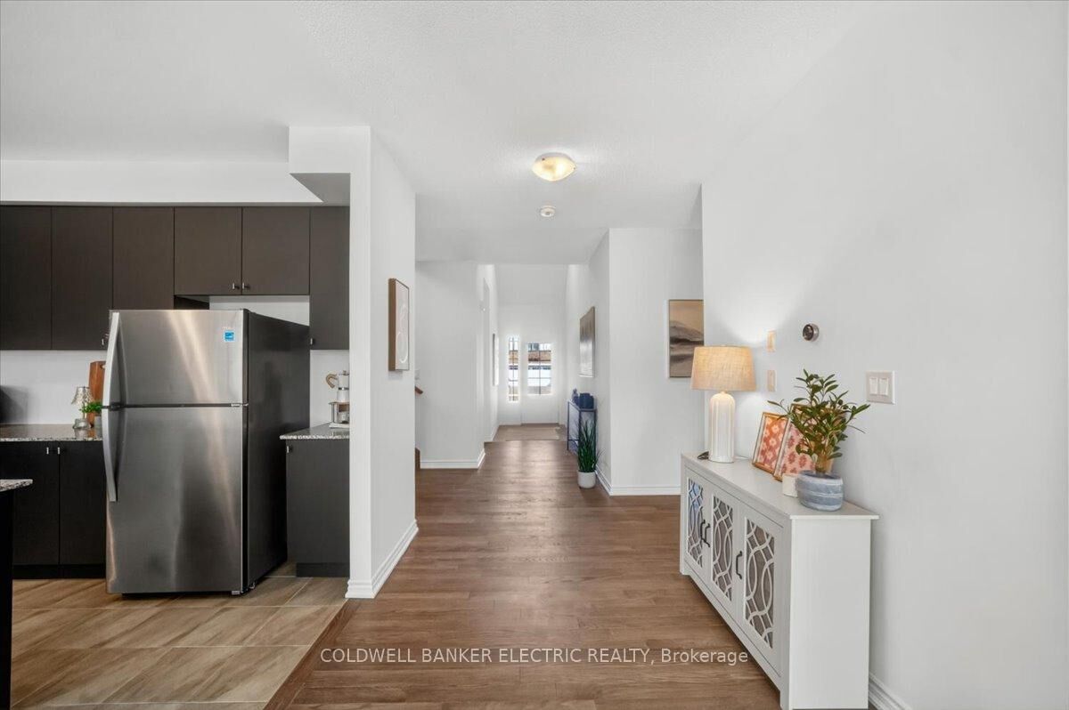 Property Photo:  3 Hillcroft Way  ON K0M 1A0 