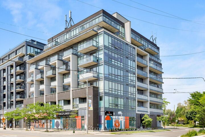 760 The Queensway N/A 401 — photo 1
