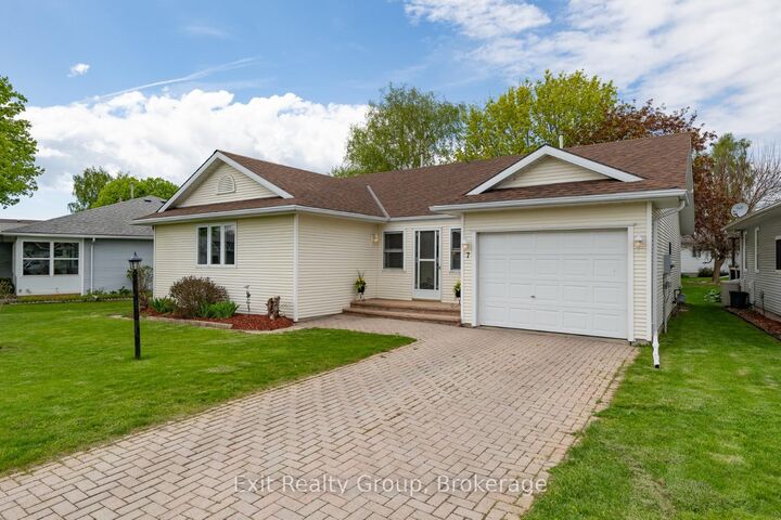 Property Photo: 7 Cretney Drive ON K0K 3L0