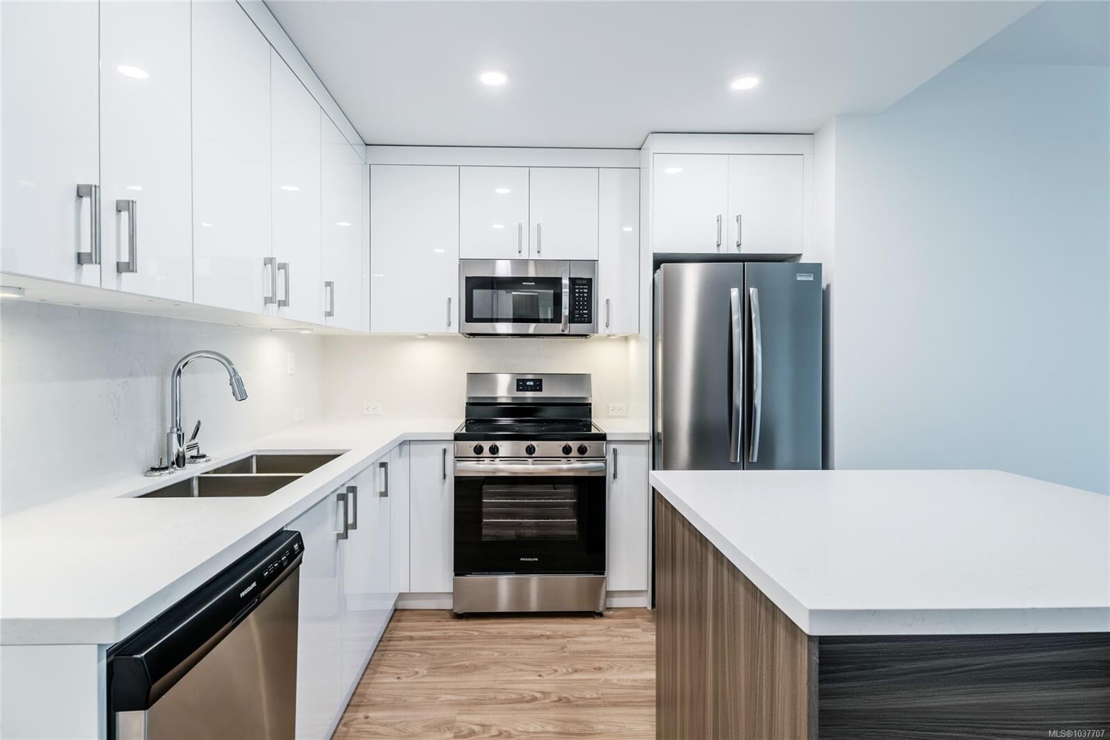 Property Photo:  6320 Sentinal Dr 407  BC V9V 1W4 