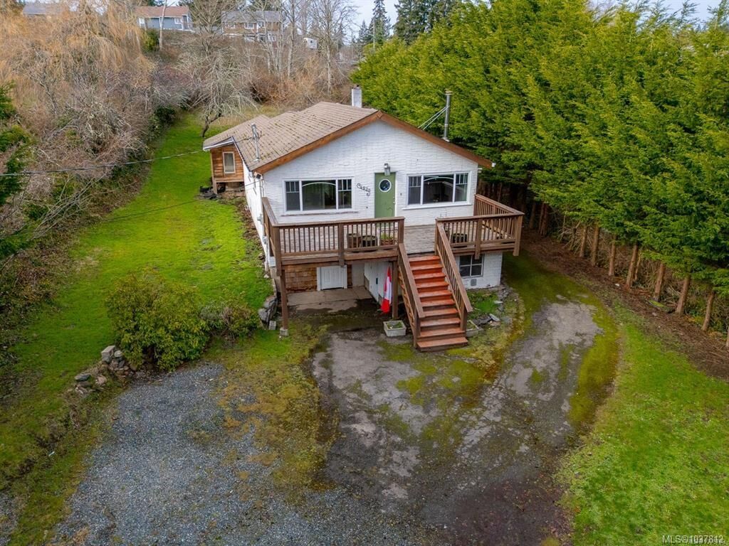 Property Photo: 6820 Grant Rd W BC V9Z 0L7