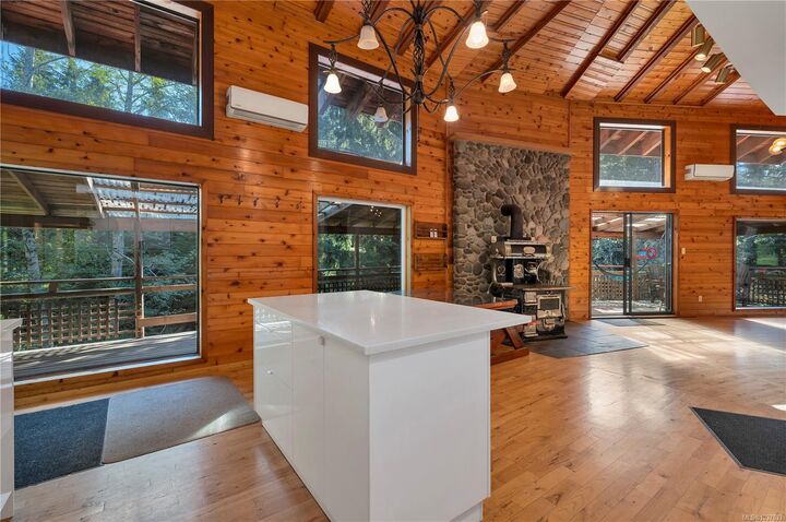 Property Photo:  653 Green Rd  BC V0P 1N0 