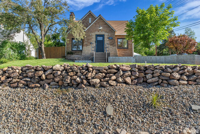 Property Photo:  487 E Ninth Ave  UT 84103 