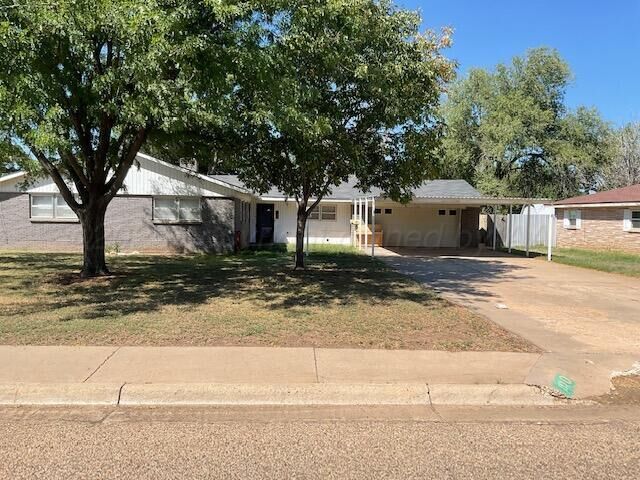 Property Photo:  113 Armstrong Avenue  TX 79029 