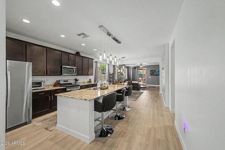 Property Photo:  279 W Satinka Drive  AZ 85140 