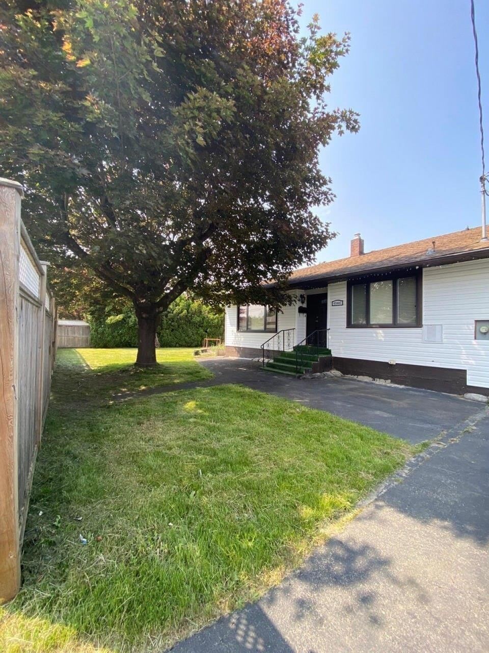 Property Photo:  45685 Herron Avenue  BC V2P 3G8 