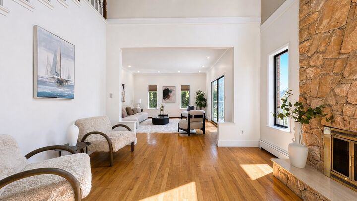 1277 Charter Hill Drive — photo 1