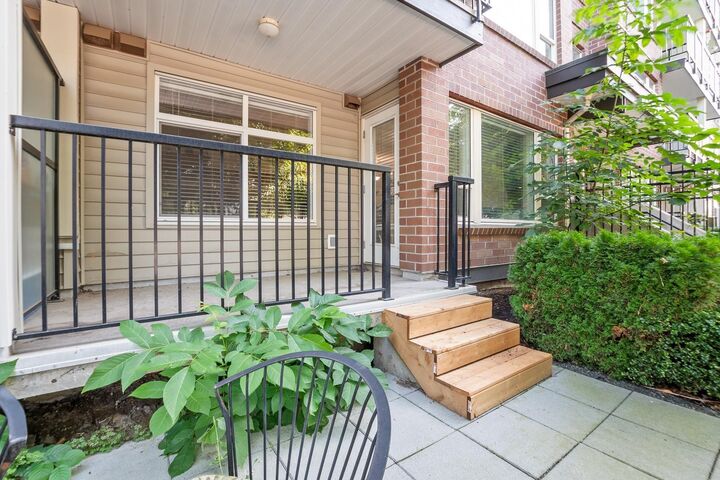 Property Photo:  46150 Bole Avenue 109  BC V2P 0B7 