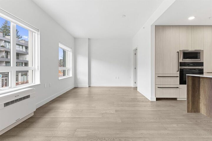 Property Photo: 3590 W 39th Avenue 205 BC V6N 3A5
