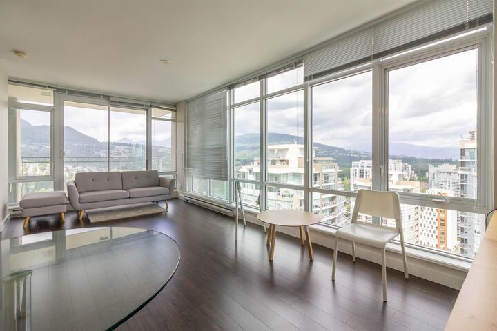 Property Photo: 2955 Atlantic Avenue 3702 BC V3B 0H9