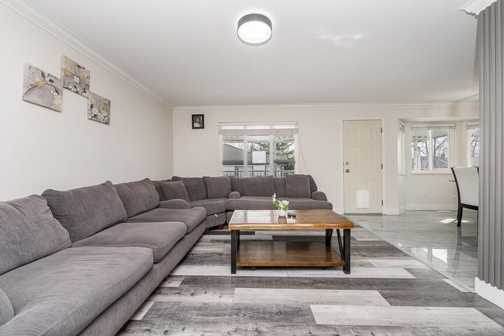 Property Photo: 31000 Sidoni Avenue BC V2T 5K1