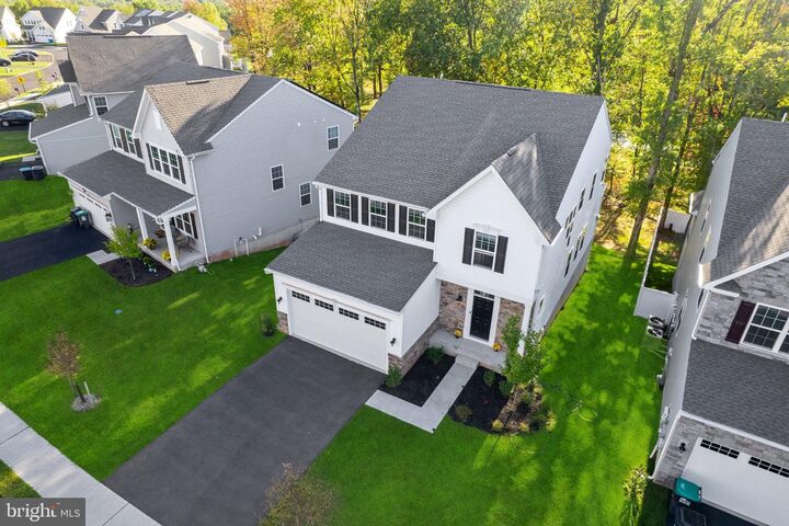 Property Photo:  58 Oakwood Boulevard  NJ 08827 