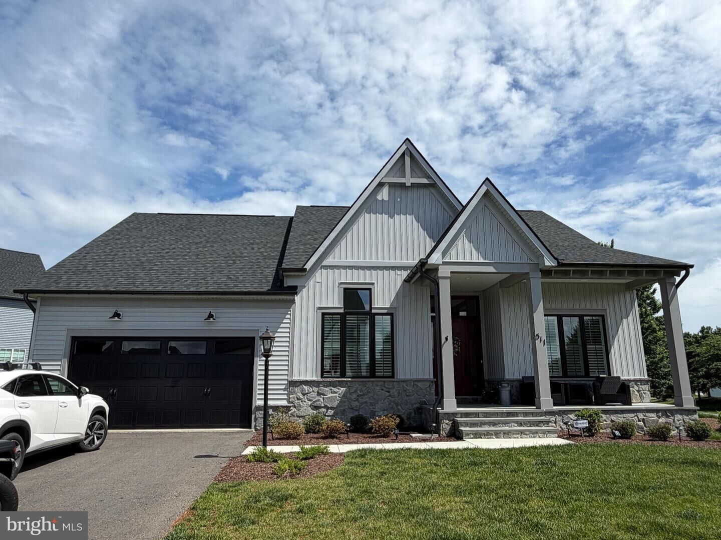 Property Photo:  511 Shenandoah Crossing Drive  WV 25414 